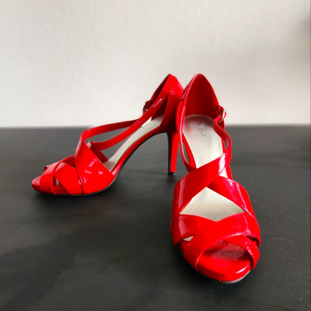 Women's heels